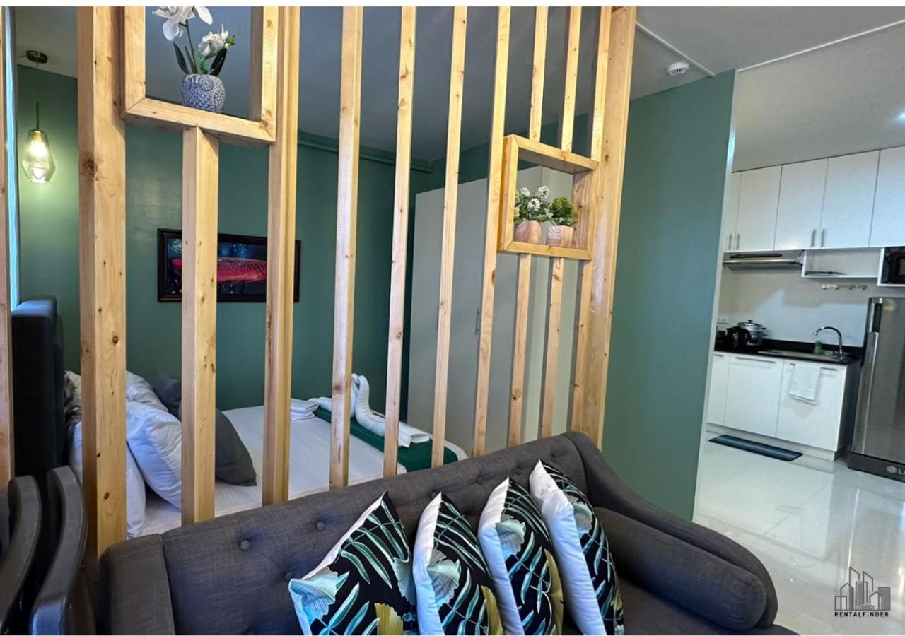 Palawan Staycation With A Balcony, Free Pool, Underground River, Honda Bay, With Car Rental - B2 6Diamond Puerto Princesa Exterior photo