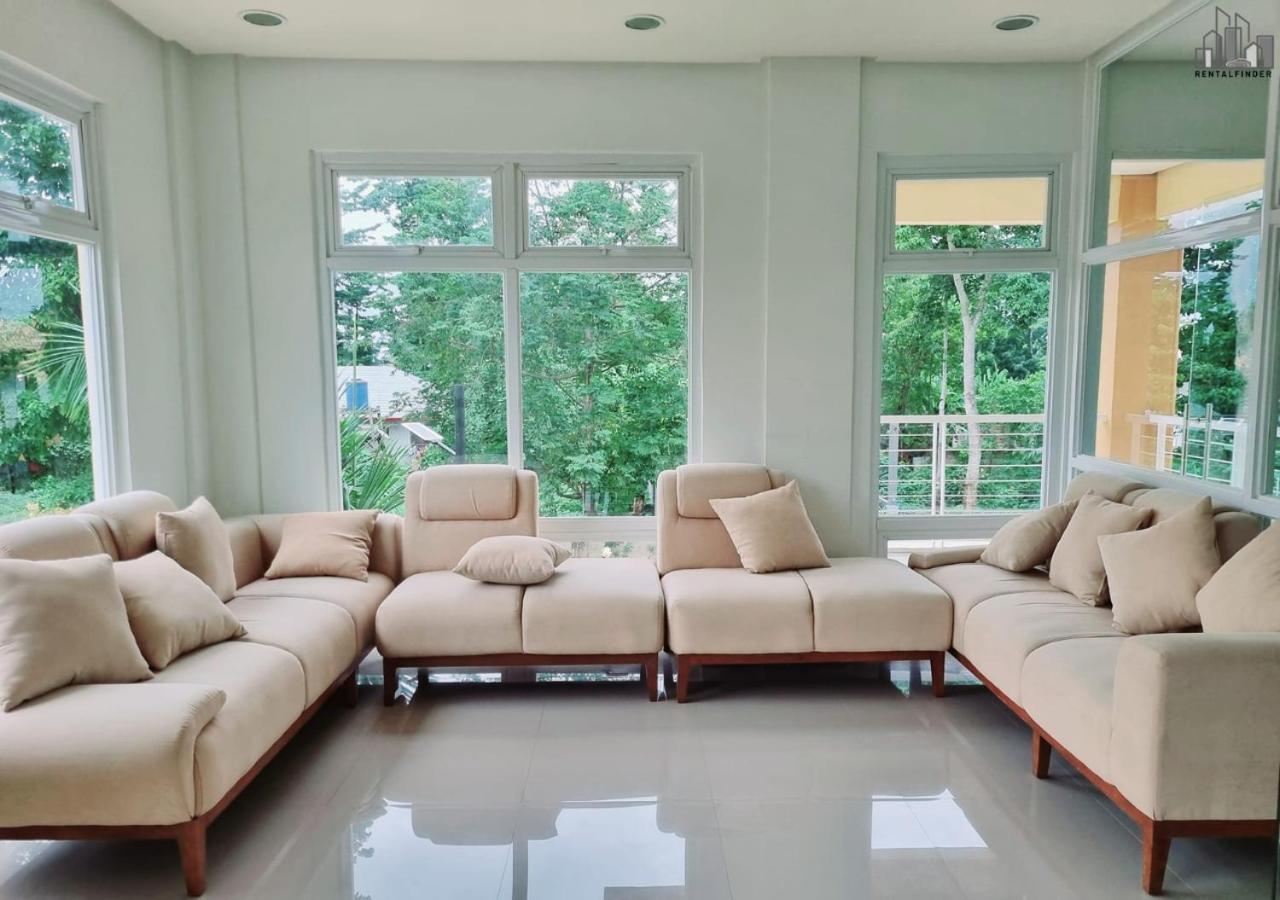 Palawan Staycation With A Balcony, Free Pool, Underground River, Honda Bay, With Car Rental - B2 6Diamond Puerto Princesa Exterior photo